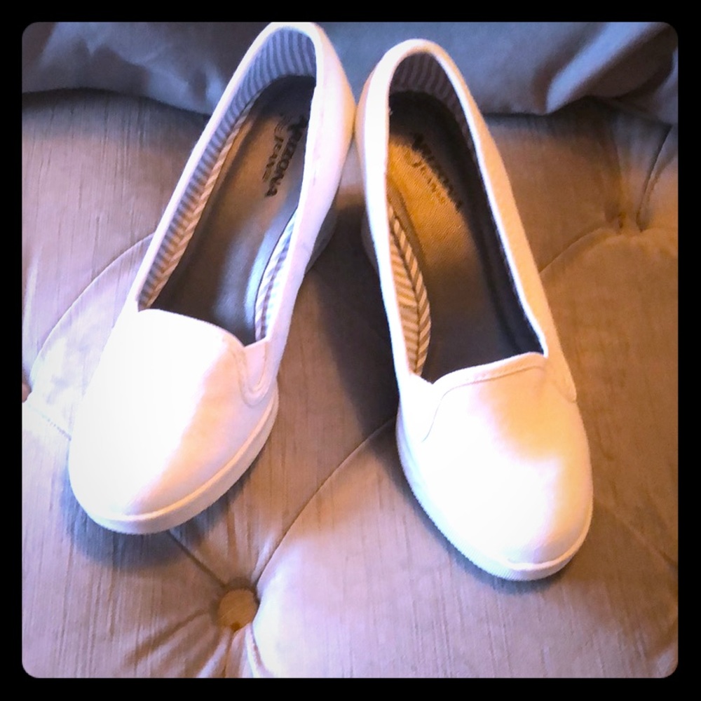 Arizona Jeans Wedges White 6.5